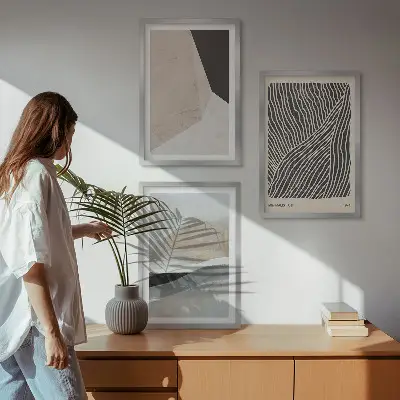 Juego de 3 cuadros con estampados abstractos en tonos beige y gris