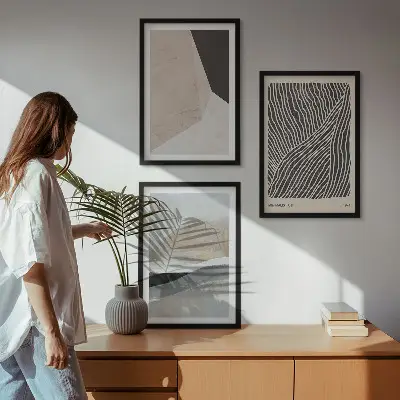 Juego de 3 cuadros con estampados abstractos en tonos beige y gris