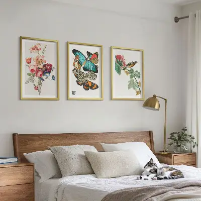 Set de 3 cuadros para salón con diseño de flores, mariposas y pájaros en tonos pastel
