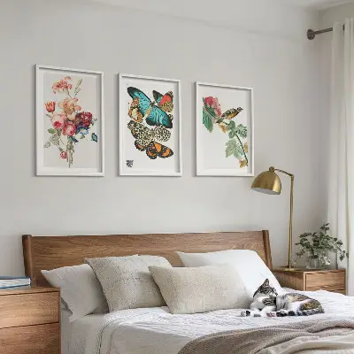 Set de 3 cuadros para salón con diseño de flores, mariposas y pájaros en tonos pastel