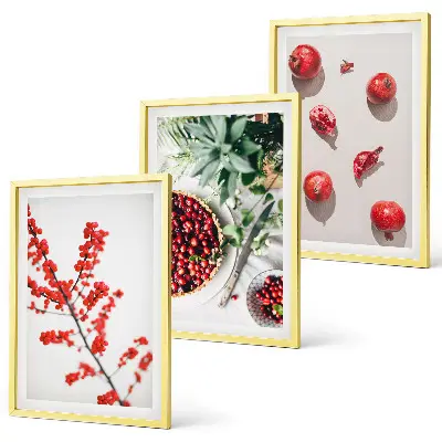 Juego de 3 cuadros con diseño minimalista de frutos rojos