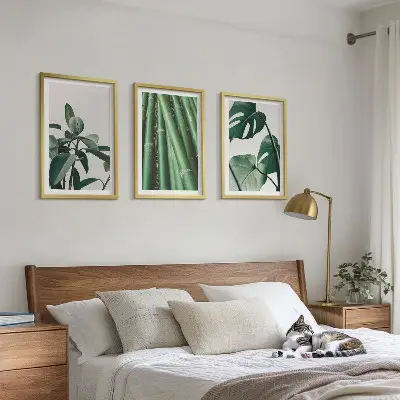 Juego de 3 cuadros con diseño de tallos de bambú y hojas de monstera