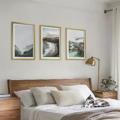 Set de 3 cuadros para salón con diseño de montañas playa nubes y agua