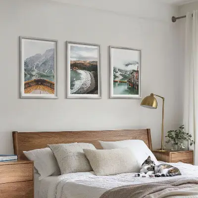 Set de 3 cuadros para salón con diseño de paisaje de montañas, lago, barco y playa