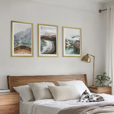 Set de 3 cuadros para salón con diseño de paisaje de montañas, lago, barco y playa