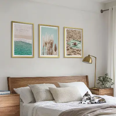 Set de 3 cuadros para salón con diseño de sombrero de hierba y olas de playa