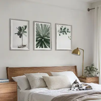 Juego de 3 cuadros con diseño minimalista de plantas verdes