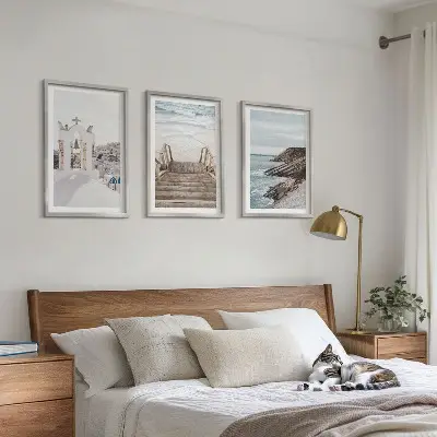 Set de 3 cuadros para salón con arquitectura marina de Santorini