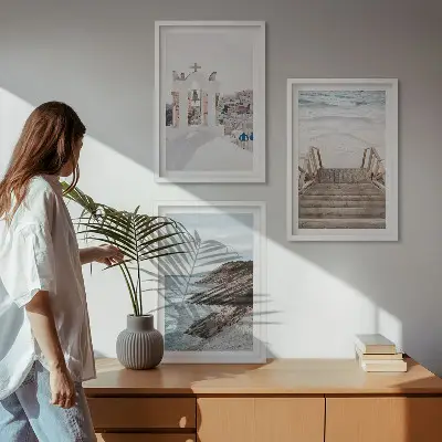 Set de 3 cuadros para salón con arquitectura marina de Santorini
