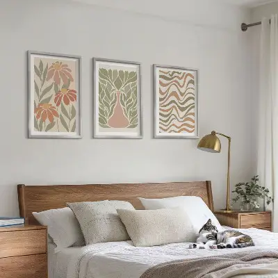 Juego de 3 cuadros de flores abstractas en tonos pastel