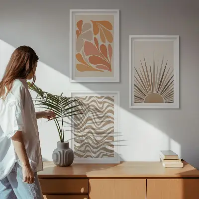 Juego de 3 cuadros con diseño bohemio de formas solares en tonos pastel