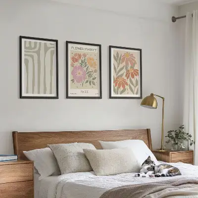 Set de 3 cuadros para salón con motivos botánicos de estilo minimalista parisino