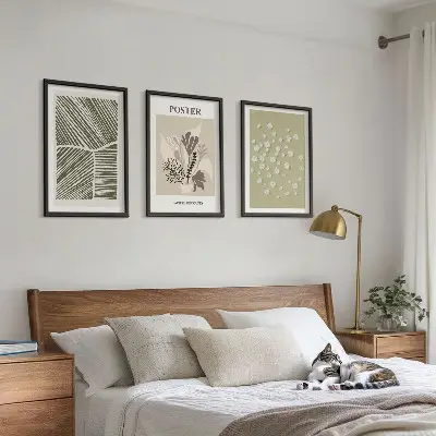 Set de 3 cuadros para salón con motivos vegetales discretos