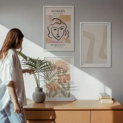 Juego de 3 cuadros de mujer abstracta moderna