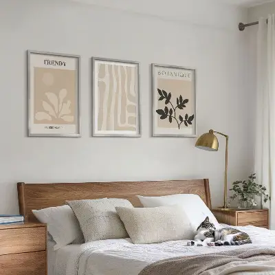 Set de 3 cuadros para salón con elegantes estampados de plantas en color beige y negro