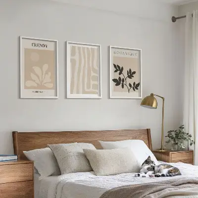 Set de 3 cuadros para salón con elegantes estampados de plantas en color beige y negro