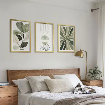 Juego de 3 cuadros con motivos vegetales y geometría