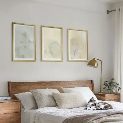 Set de 3 cuadros para salón con diseño de texturas de acuarela en tonos pastel