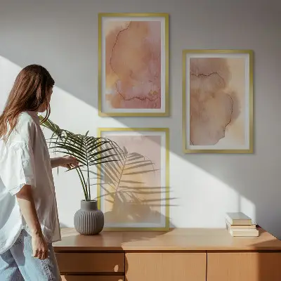 Set de 3 cuadros para salón con diseño de texturas cálidas y coloridas en acuarela