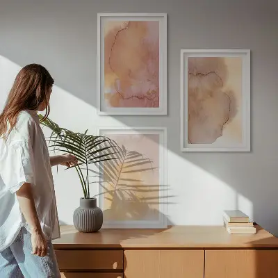 Set de 3 cuadros para salón con diseño de texturas cálidas y coloridas en acuarela