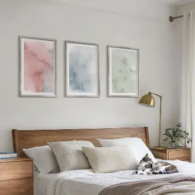 Set de 3 cuadros para salón con diseño de estructuras de acuarela pastel