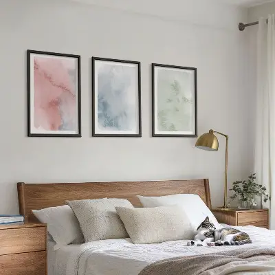 Set de 3 cuadros para salón con diseño de estructuras de acuarela pastel
