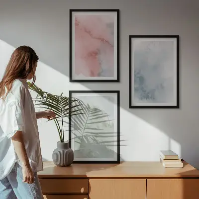 Set de 3 cuadros para salón con diseño de estructuras de acuarela pastel