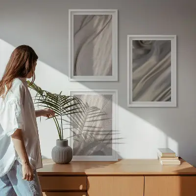 Juego de 3 cuadros con telas bohemias naturales en primer plano