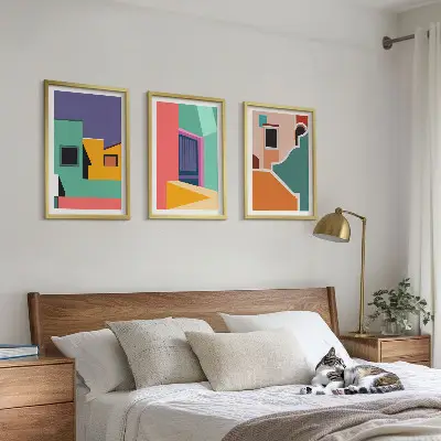 Juego de 3 cuadros con ilustraciones coloridas de la ciudad