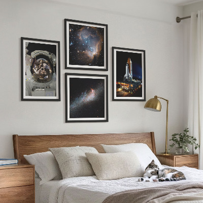 Set de 4 cuadros para salón Astronautas aterrizando en la Luna