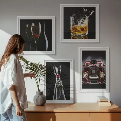 Set de cuadros modernos para salón con diseño de piernas de mujer y vino rosado