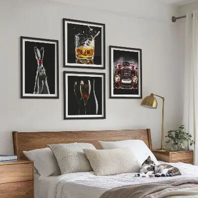 Set de cuadros modernos para salón con diseño de piernas de mujer y vino rosado