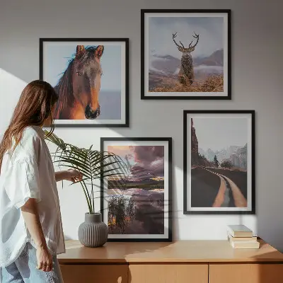 Set de 4 cuadros para salón paisajes de montaña con camino y renos