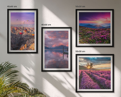 Set de cuadros modernos para salón Atardecer en los campos de lavanda