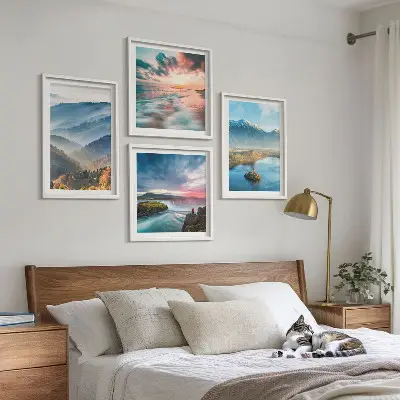 Galería de pared con paisajes de montañas y cascadas