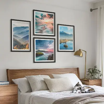 Galería de pared con paisajes de montañas y cascadas