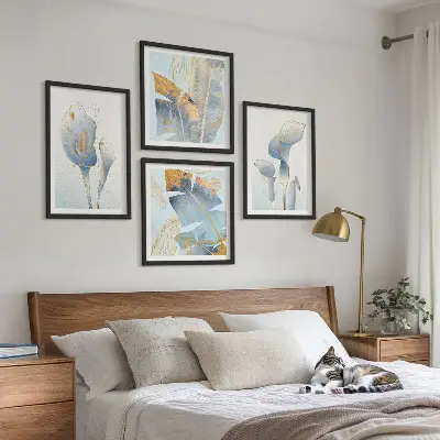 Set de cuadros modernos para salón con diseño de flores azules
