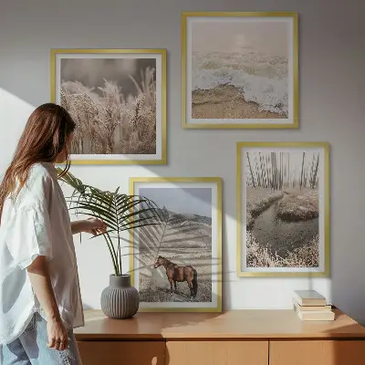 Galería de pared paisaje de caballos en un bosque de hierba marina