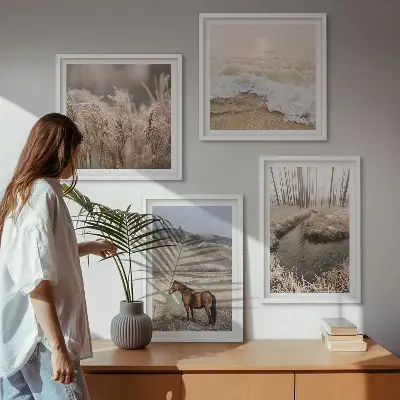 Galería de pared paisaje de caballos en un bosque de hierba marina