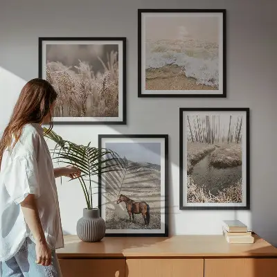 Galería de pared paisaje de caballos en un bosque de hierba marina