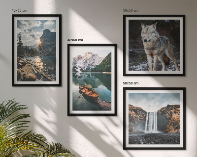 Set de 4 cuadros para salón Montañas, lagos, cascada, lobo