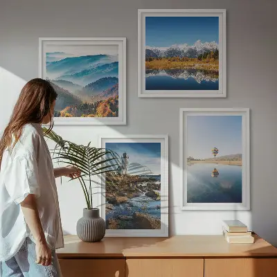 Galería de pared vistas de la naturaleza con faro y montañas