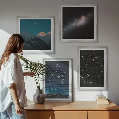 Set de cuadros modernos para salón con motivos de galaxias, constelaciones y espacio de Sagitario