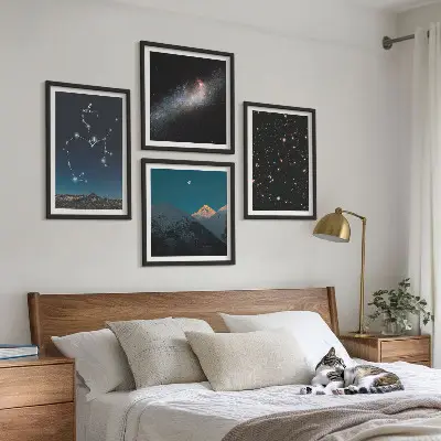 Set de cuadros modernos para salón con motivos de galaxias, constelaciones y espacio de Sagitario