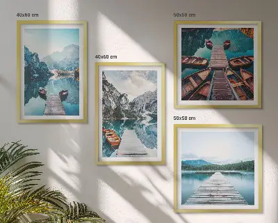 Galería de pared muelles de madera en el lago con barcos