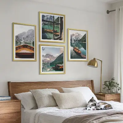 Set de 4 cuadros para salón con paisajes de lago montañas barcos y cabaña