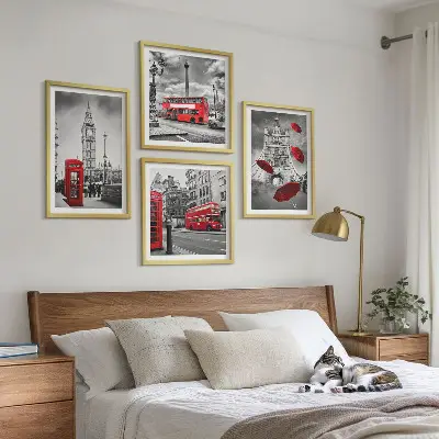 Galería de pared hojas de ginkgo sobre fondo claro