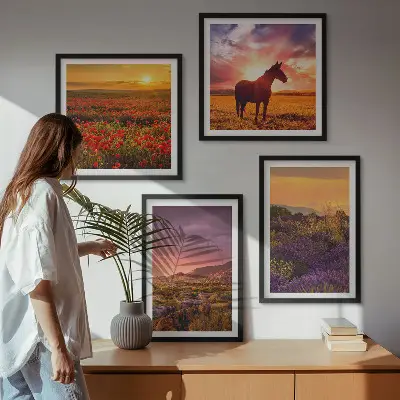 Set de cuadros modernos para salón con diseño de paisaje de montaña, caballo y lavanda