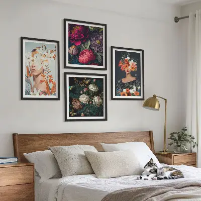 Set de 4 cuadros para salón con diseño de retratos florales y ramos de hojas