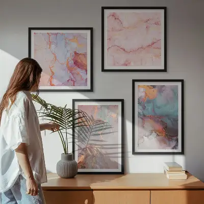 Set de 4 cuadros para salón con patrones abstractos en tonos pastel